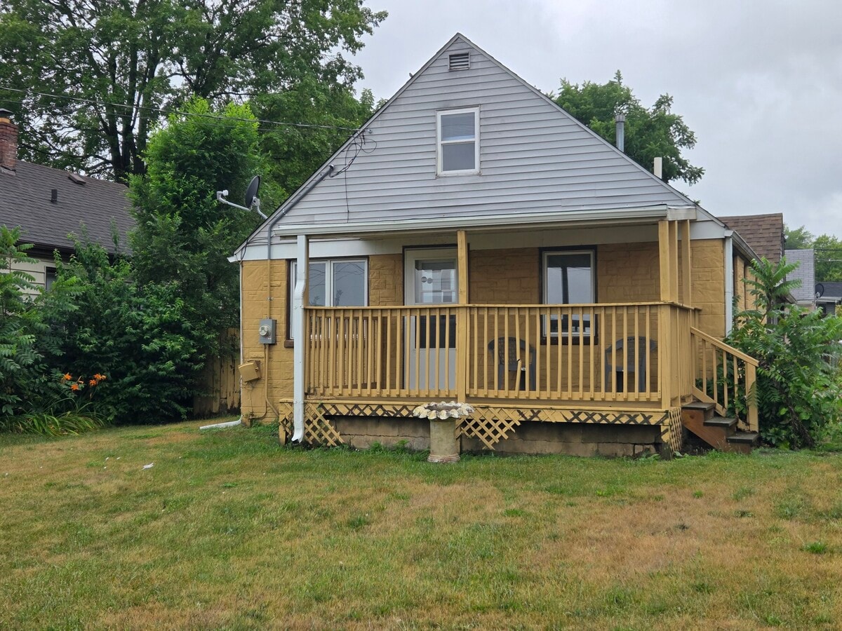 Photo - 620 N Day Ave