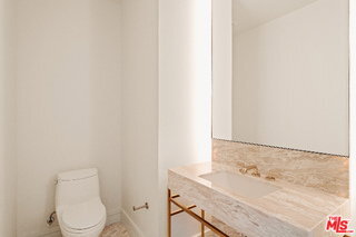 Photo - 211 Elm Ct