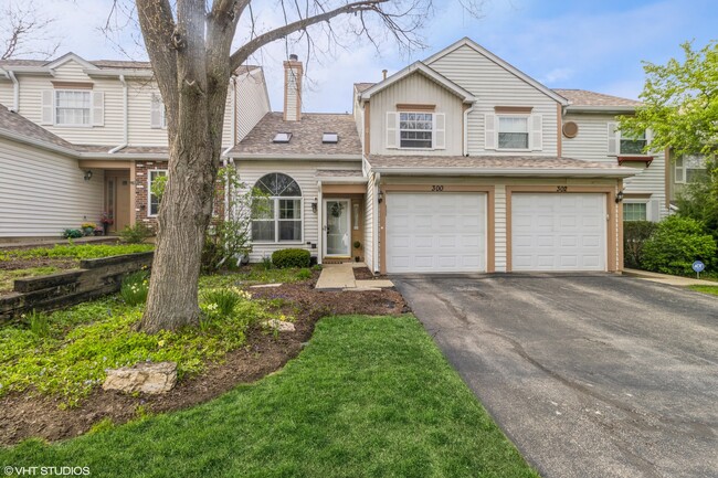 Photo - 300 Ascot Ln Townhome