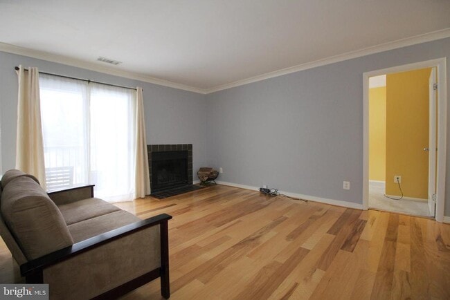 Photo - 11657 Chesterfield Ct