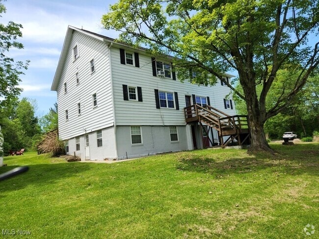 Building Photo - 7730 Ravenna Rd Unit 2 Rental