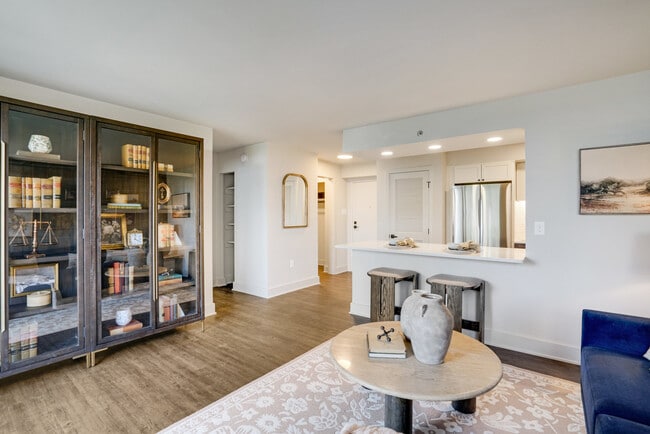 Photo - Cortland at National Landing