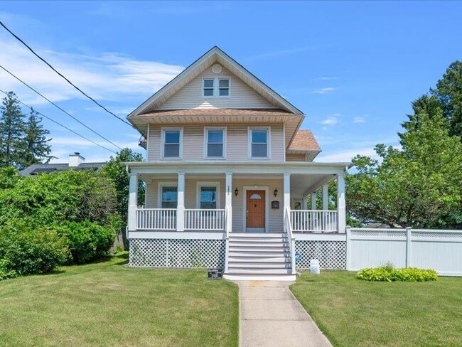 Photo - 283 Harrison Ave House