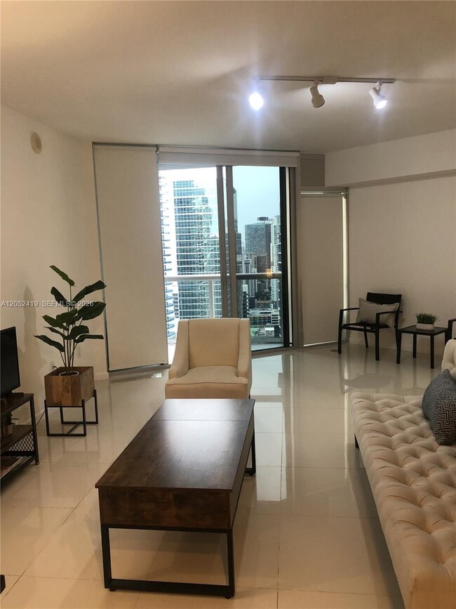 Photo - 475 Brickell Ave Unit 4008