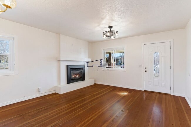 Photo - 1132 W 1800 N