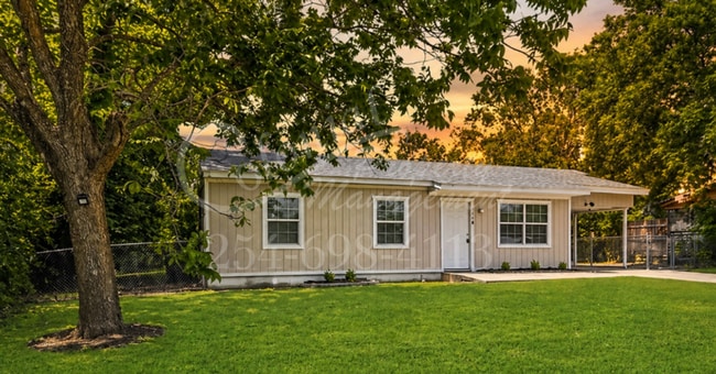 Building Photo - AVAILABLE SOON; APPLY TODAY ON OUR WEBSITE!!