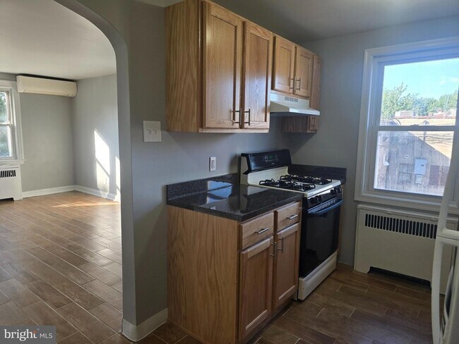 Photo - 7504 Greenhill Rd