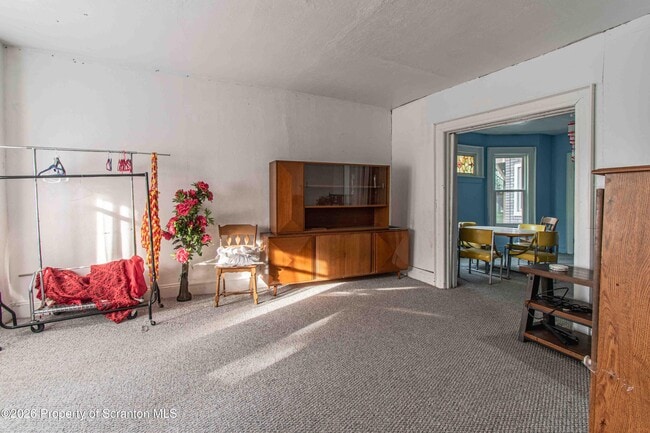 Photo - 844 Monroe Ave