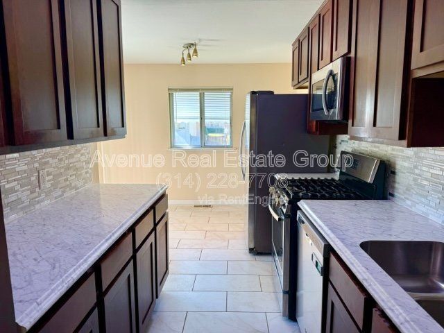 Photo - 11090 Alan Shepard Dr