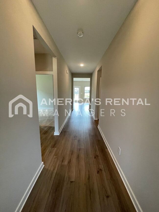 Photo - Home for Rent in Meridianville, AL!!! Available Now!