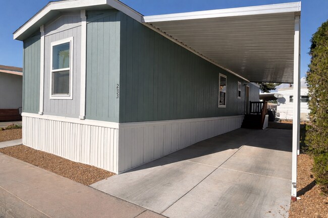 Photo - 2627 S Lamb Blvd