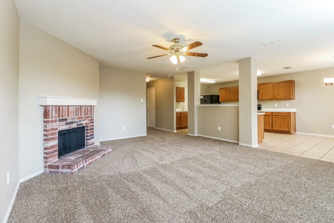 Photo - 4013 Foxhound Ln