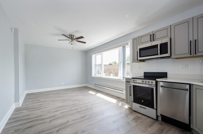 Photo - 7710 N Sheridan Rd Unit 306