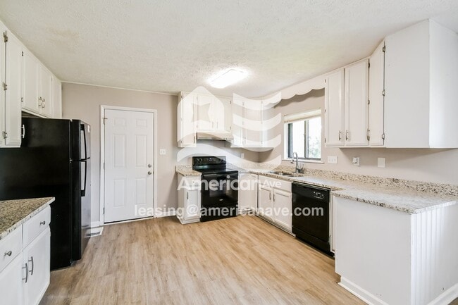 Photo - 534 Hickory Grove Rd