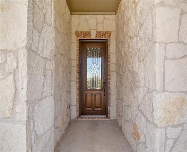 Photo - 3105 Maurine Dr