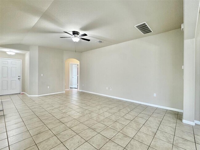 Photo - 1024 Britt Ln