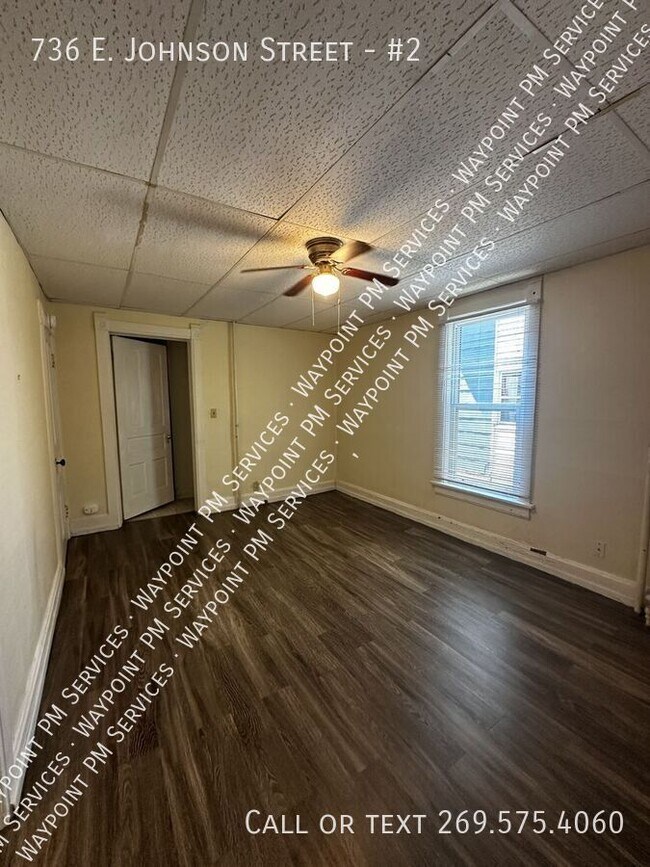 Photo - 736 E Johnson St Unidad #2