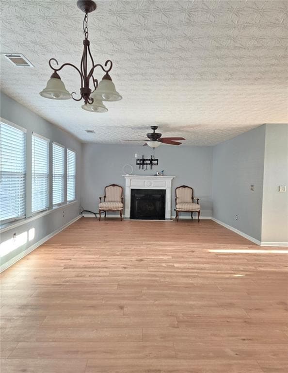 Photo - 728 Roxholly Ln NE