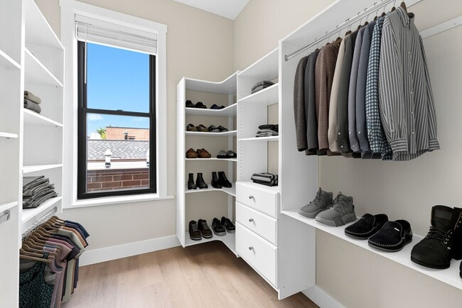 Photo - Charleston 2054 W