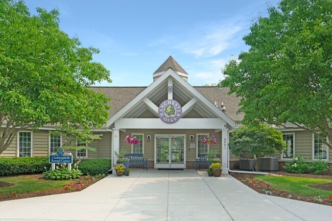 Manchester Oaks Clubhouse Entrance - Manchester Oaks