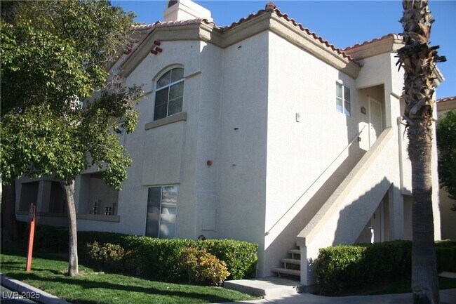Building Photo - 6480 Annie Oakley Dr Unit 722 Rental