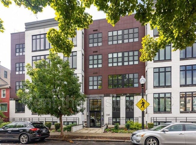 Photo - 1345 K St SE Unit #T01