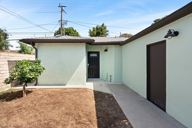 Photo - 2447 29th St