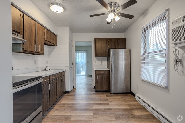 1BR, 1BA - 578SF