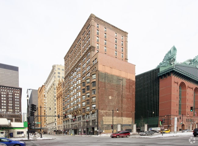 Primary Photo - The Manhattan Building