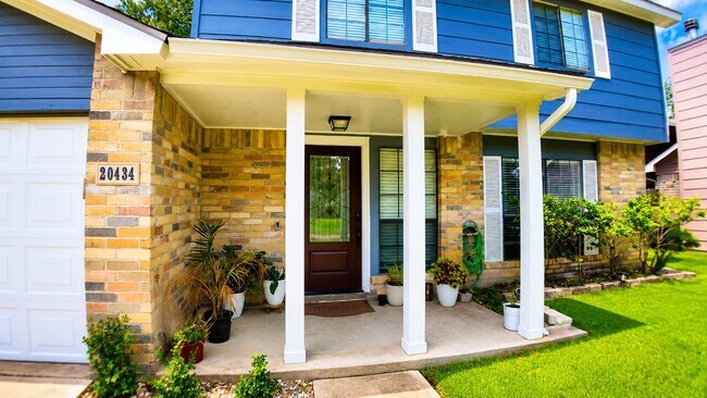 Photo - 20434 Blue Juniper Dr