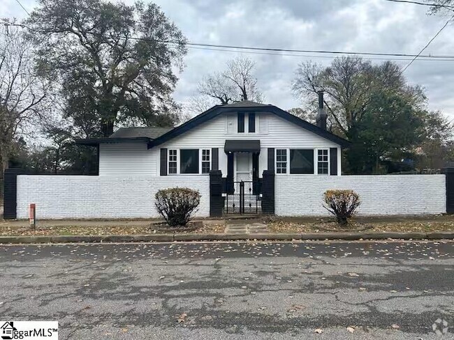 Building Photo - 506 Pinckney St Rental