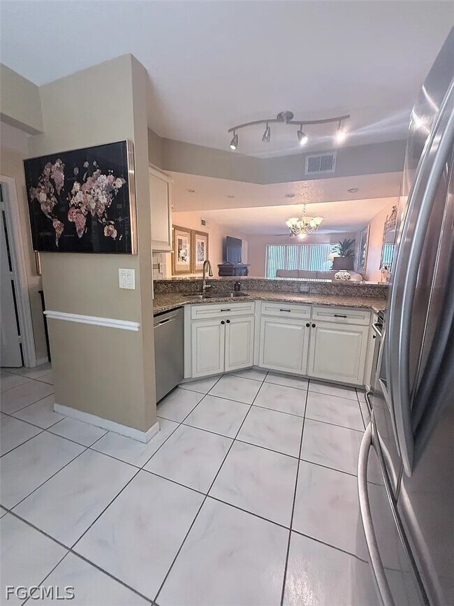 Photo - 9580 Victoria Ln Unit A102