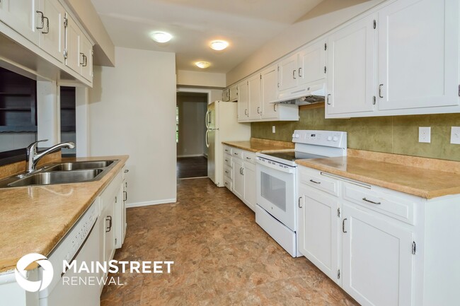 Photo - 3631 S Forest Ave