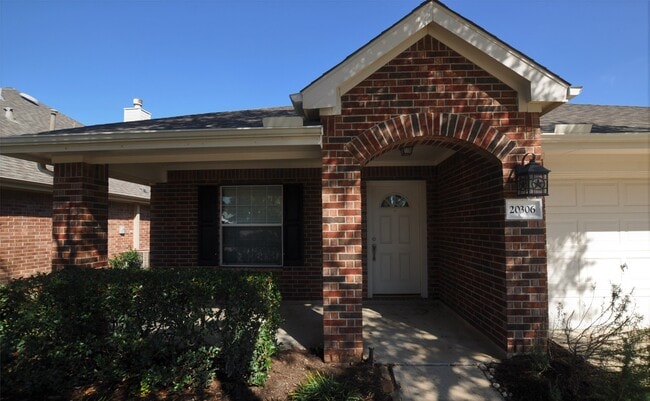 Photo - 20306 Hidden Point Ln