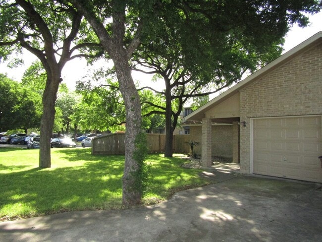 Photo - 8325 Fathom Cir Unit A