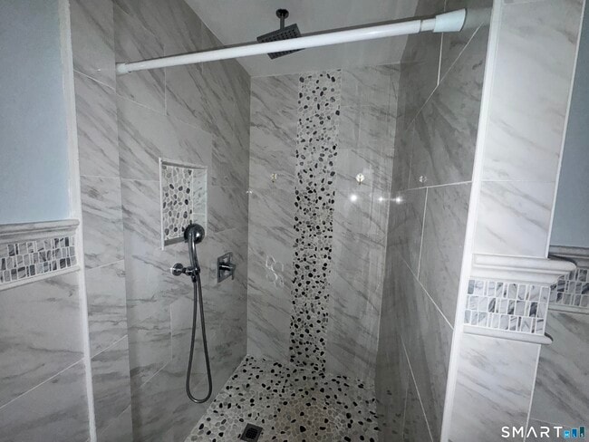 Photo - 23 Harding Pl Unit 3