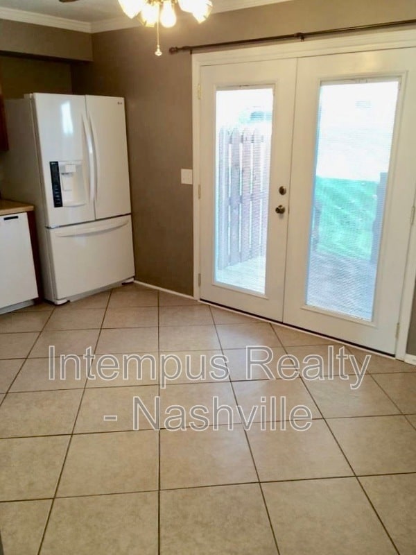 Photo - 225 Timberway Dr