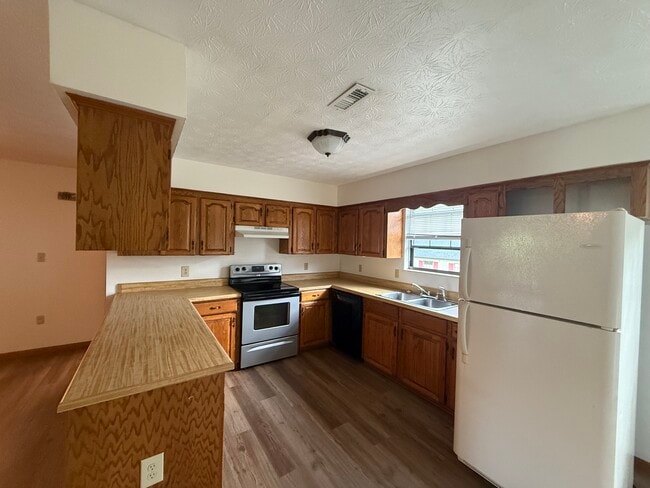 Photo - 2150 Pottertown Rd