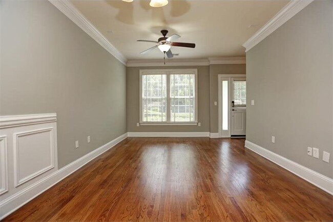 Photo - 1398 Ashford Creek Cir NE