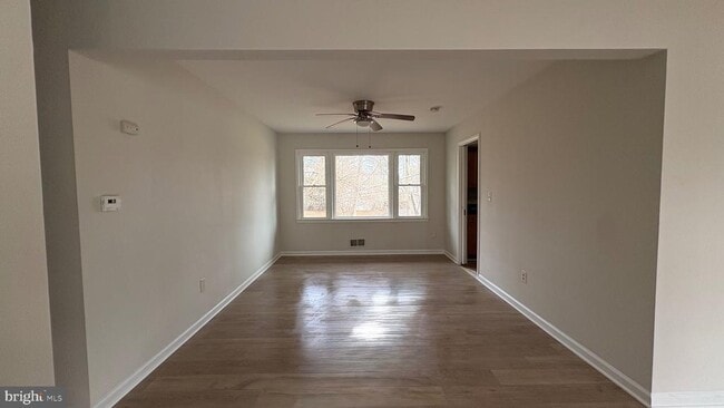 Photo - 6427 Amherst Ave