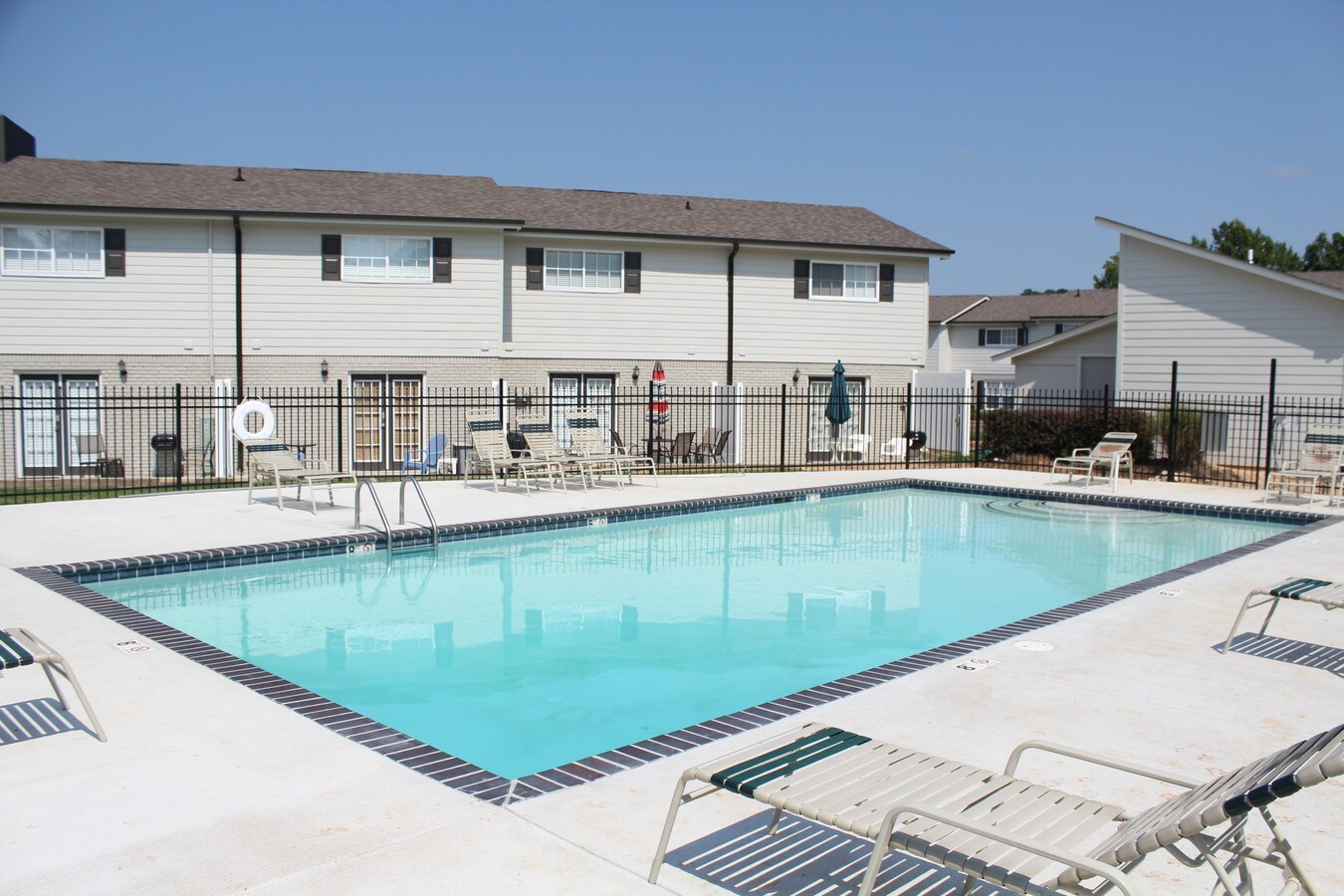 Photo - Oxford Square