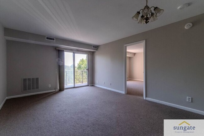Photo - 12001 Old Columbia Pike Unit 517