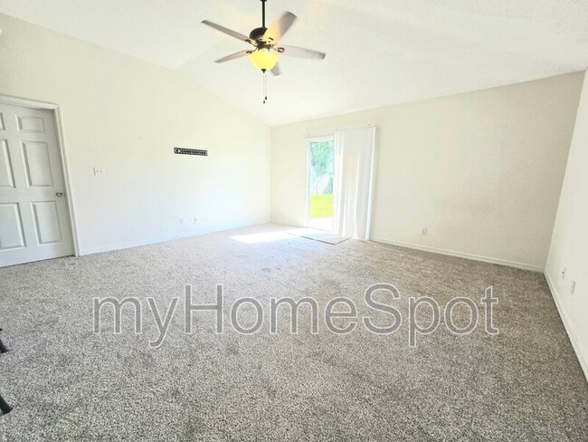 Photo - 2497 Redoubt Ave