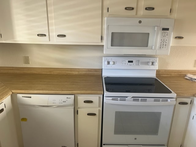 Photo - 4150 E Cactus Rd Unit 213