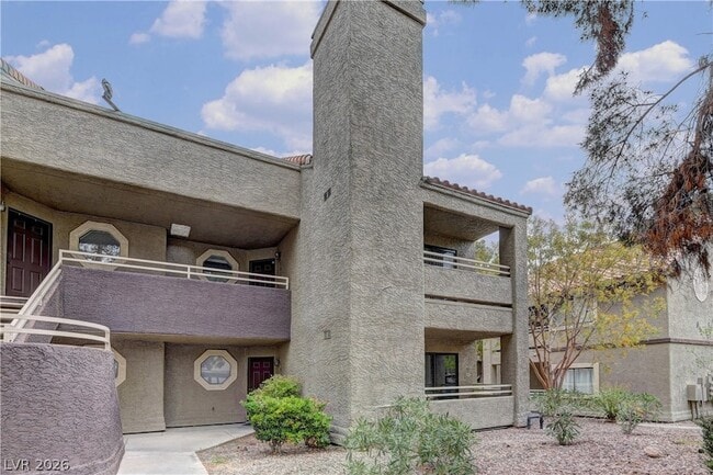 Building Photo - 5056 S Rainbow Blvd Unit 205