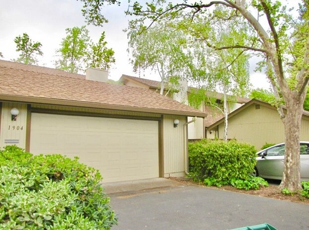 Building Photo - 1540 Candelero Dr Rental