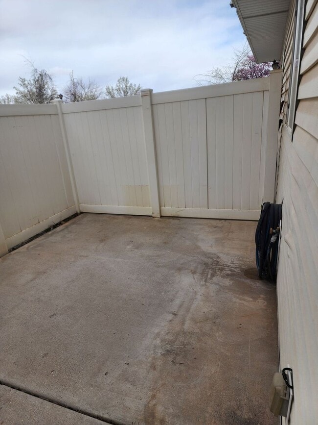 Photo - Charming Townhome