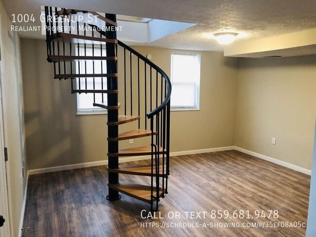 Building Photo - 1004 Greenup St Rental