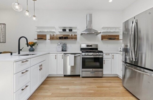 Photo - 43 Wordsworth St Unit 1