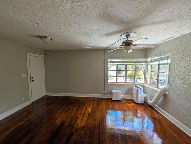 Photo - 520 11th Ave N Unit 1